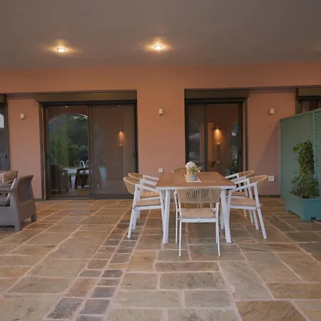 Antinea Olympian Lägenhet *